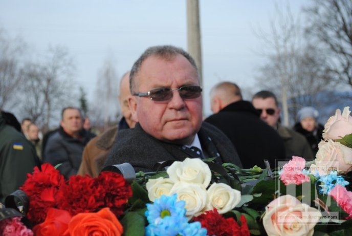 Мукачівці попрощались із загиблим військовим 128-ої бригади Сергієм Вербицьким (ФОТОРЕПОРТАЖ) – 08