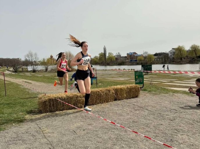 Мукачівець здобув «бронзу» на Чемпіонаті України з легкоатлетичного кросу – 06