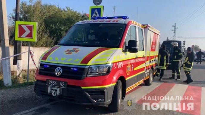 Загинули двоє молодих дівчат: подробиці моторошної аварії – 01