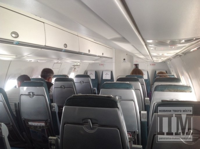 З Ужгорода до Праги відправився перший пасажирський літак (ФОТОРЕПОРТАЖ) – 06