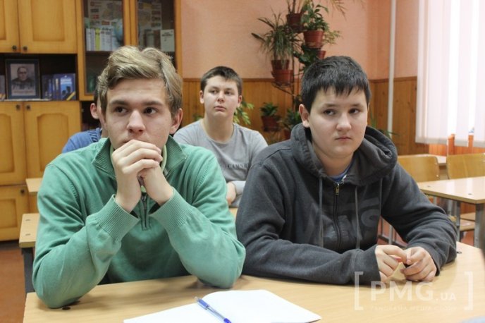 У Мукачівській ЗОШ №4 відбулась перша лекція в рамках проекту “Школа змін” – 12 У Мукачівській ЗОШ №4 відбулась перша лекція в рамках проекту “Школа змін” – 12