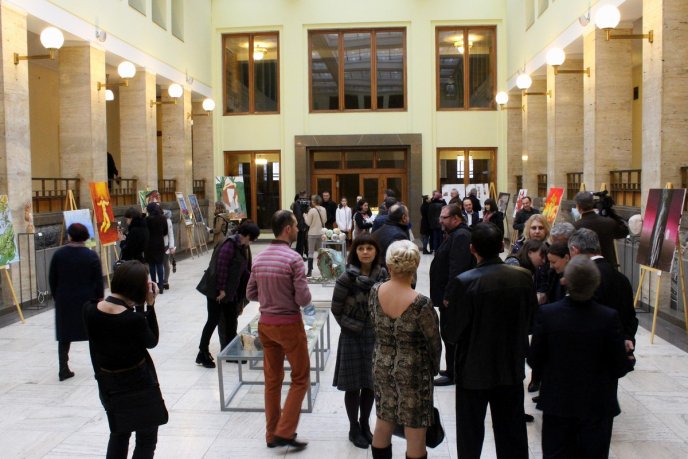 В Ужгороді відкрили виставку українсько-словацької кераміки та живопису – 13