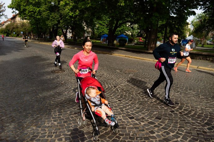 Під час забігу в Ужгороді зібрали майже 60 000 на ЗСУ – 05
