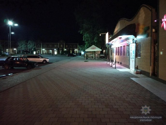 Грабіж в Ужгороді: поблизу вокзалу обікрали мукачівця – 01