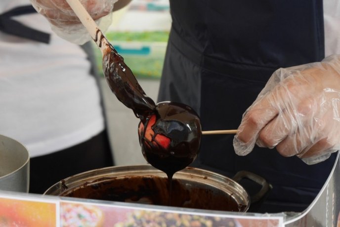 Для любителів ласощів в Ужгороді з’явилася «Солодка вулиця» – 13