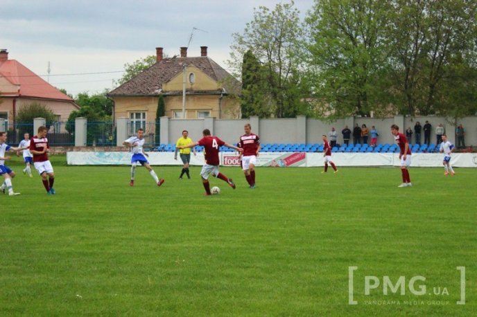 Футболісти "Мункача" розгромили гостей з Поляни – 02