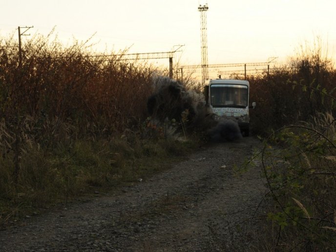 У Мукачеві "терористи" захопили потяг та взяли в заручники його охоронців – 03