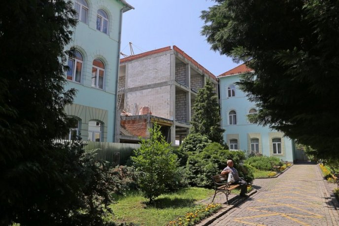 У Мукачеві триває будівництво нового ЦНАПу – 05