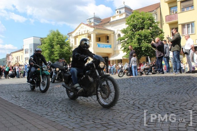 Байкери проїхались вулицями Мукачева – 50