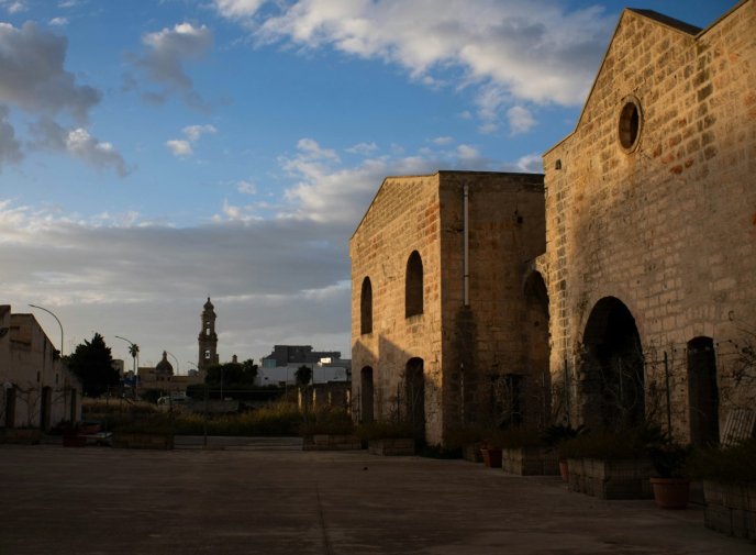 Місто на березі моря: де зараз мощі Святого Миколая – 07