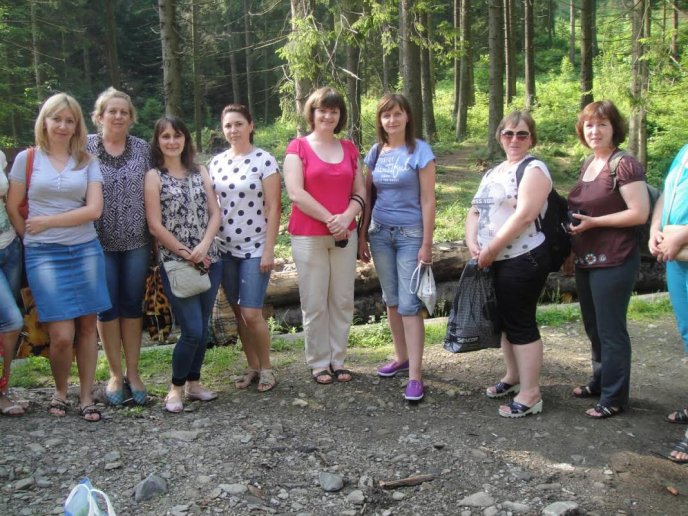 Вчителі Тересвянської школи побували з екскурсією на мальовничій Міжгірщині – 02