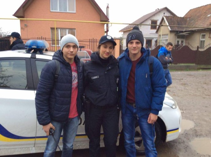 Патрульні поліцейські поспілкувались із учнями Мукачівського аграрного ліцею – 04