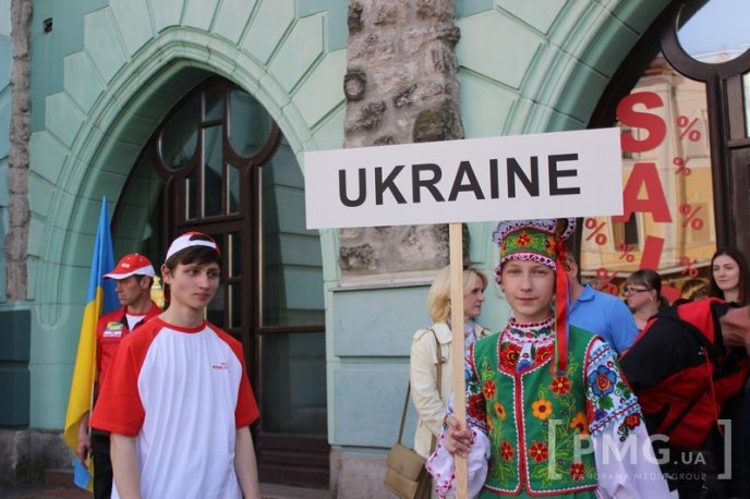 У Мукачеві урочисто відкрили чемпіонат світу зі слідової роботи службових собак – 19