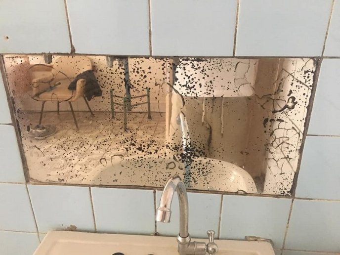 Закарпатці обурені станом одного з медзакладів області – 10