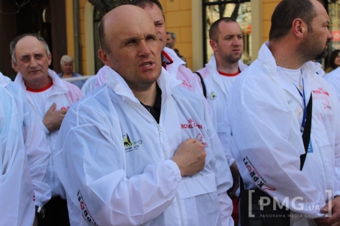 У Мукачеві урочисто відкрили чемпіонат світу зі слідової роботи службових собак – 58