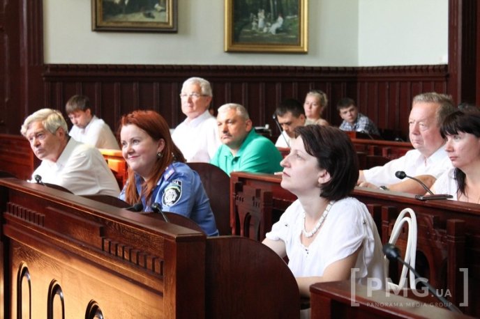 "Ніякої корупції, ніякого блату", – Мустафа Найєм про нову поліцію у Закарпатті – 05