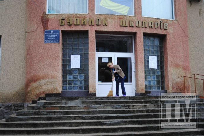 Як підтопило Мукачево під час сьогоднішньої зливи (ФОТОРЕПОРТАЖ) – 05