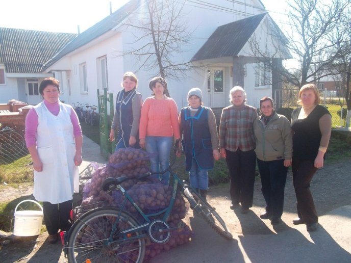 Дитсадки Тячівщини отримали благодійну допомогу  – 01