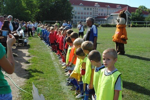 Мер Мукачева разом з президентом "Соколят" відкрив турнір з футболу на полі ЗОШ №10 (ФОТОРЕПОРТАЖ) – 07