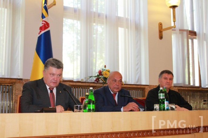 Закарпаття очолив Геннадій Москаль  – 11