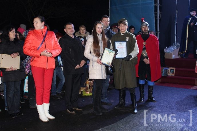 Яскраве святкування Дня святого Мартина у Мукачеві: парад ліхтариків, лицарські бої та вогняне шоу – 85 Яскраве святкування Дня святого Мартина у Мукачеві: парад ліхтариків, лицарські бої та вогняне шоу – 85