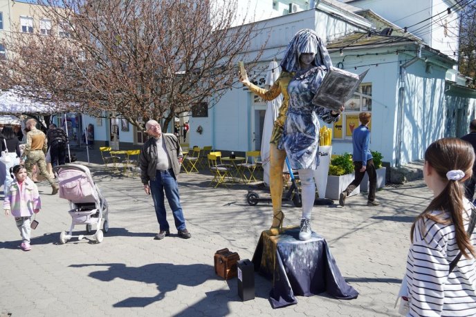 В Ужгороді сьогодні стартував «Сакура Фест» – 05