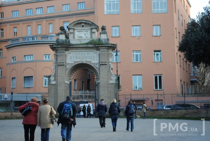 Пригоди українців в Італії – 79