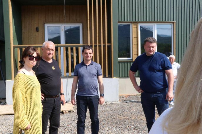 На Закарпатті хочуть забезпечити переселенців житлом та робочими місцями – 03 На Закарпатті хочуть забезпечити переселенців житлом та робочими місцями – 03