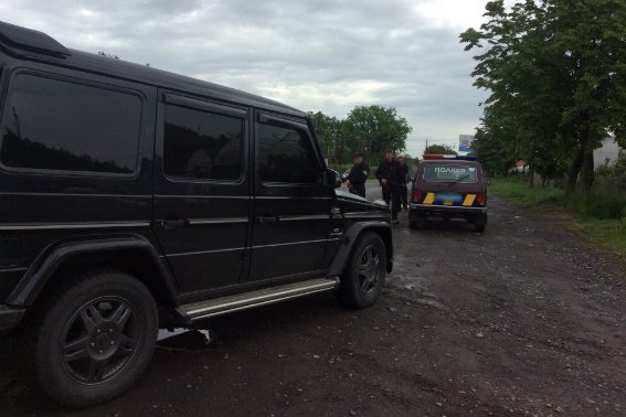 Поліція встановила особи всіх учасників жорстокої бійки в Мукачеві – 04