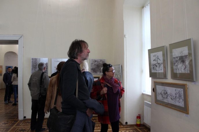 Український живописець та угорська художниця-графік представили свої картини в Ужгороді – 17