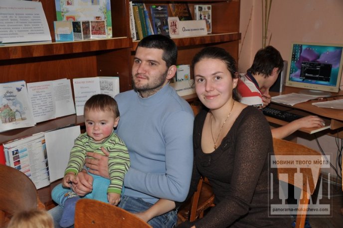 Учні Мукачівської ЗОШ №10 влаштували свято для вихованців ММТ "Інваліди дитинства" (ФОТО) – 12 Учні Мукачівської ЗОШ №10 влаштували свято для вихованців ММТ "Інваліди дитинства" (ФОТО) – 12