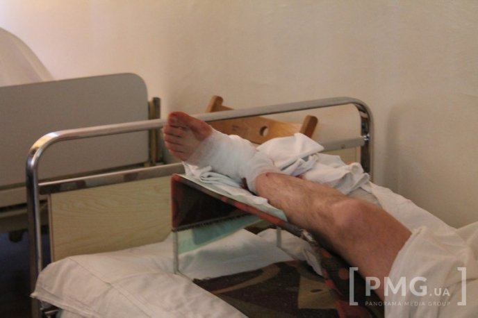 "Правий сектор" першим відкрив вогонь, - поранений правоохоронець – 12