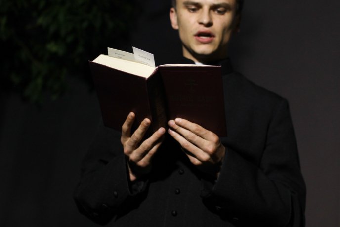 В Ужгороді урочисто ввімкнули нове підсвічування римо-католицького костелу – 04