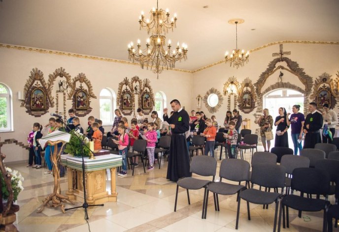 При монастирі Отців Василіян стартував духовно-відпочинковий табір "Веселі канікули з Богом" – 01