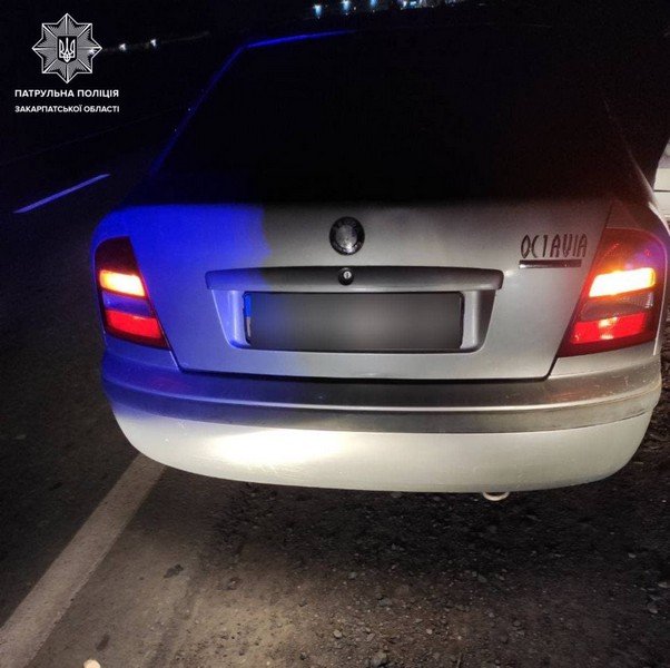 Вночі у Мукачеві зупинили водія під кайфом – 02