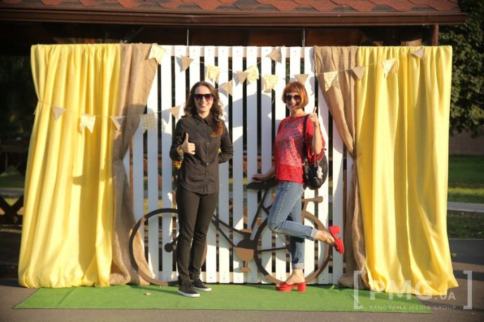 Миттєвості велозаїзду у Мукачеві: фоторепортаж із "Літньої зустрічі цімборів" – 37