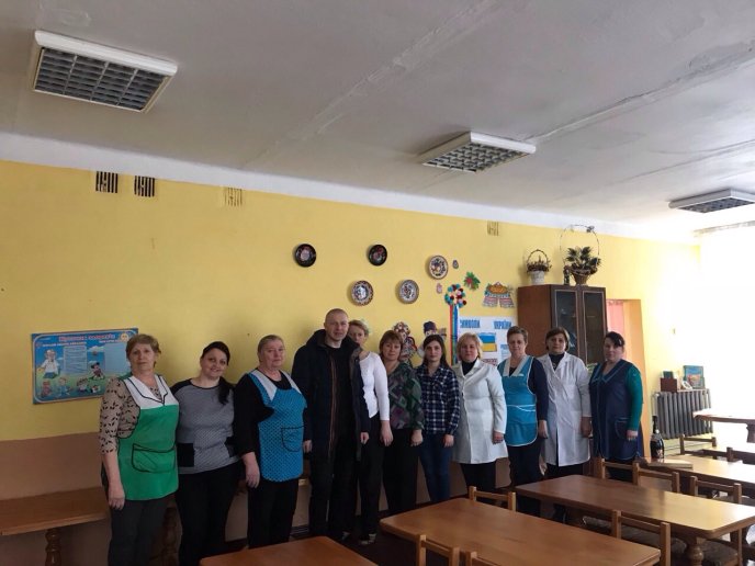 Народний депутат Василь Петьовка привітав жінок Тячівщини та Рахівщини з 8 Березня – 06