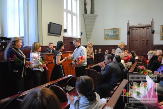 У Мукачеві відбулось урочисте нагородження переможців І етапу конкурсу "Учитель року" (ФОТО) – 05