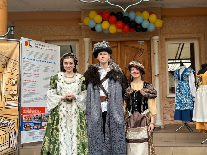 У Мукачеві відкрито новий Німецький дім та навчальний центр «Platform 9 ¾» – 02