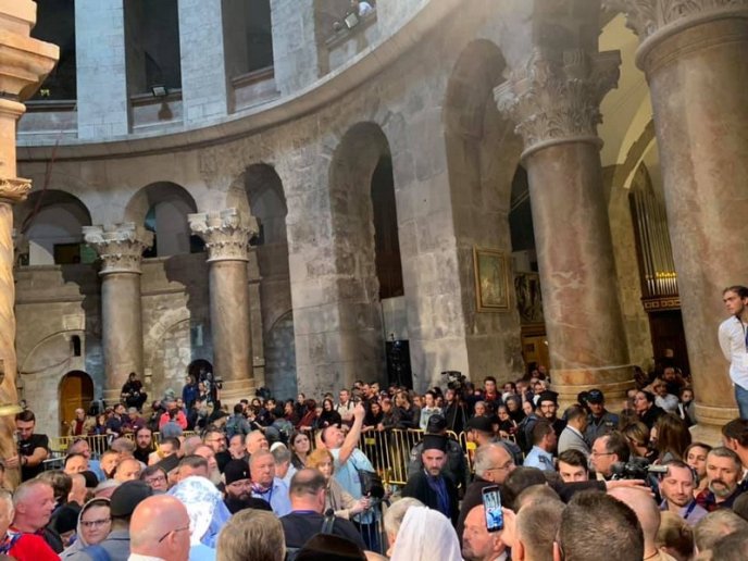 Андрій Балога з батьком і братом відправилися в Єрусалим – 01