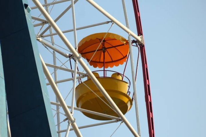 Завтра у Мукачеві планують запустити оглядове колесо – 06