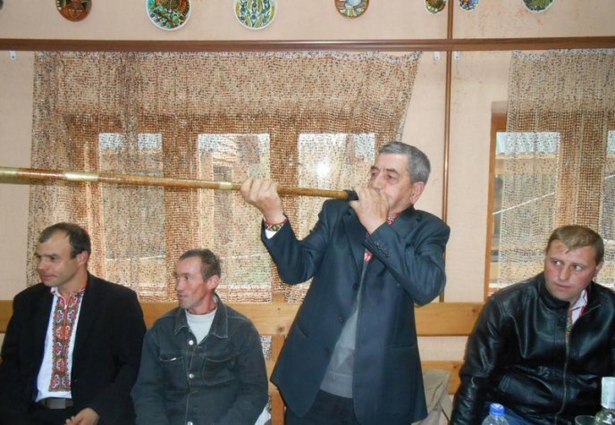 В Ясінях вівчарів проводжали на полонину – 08