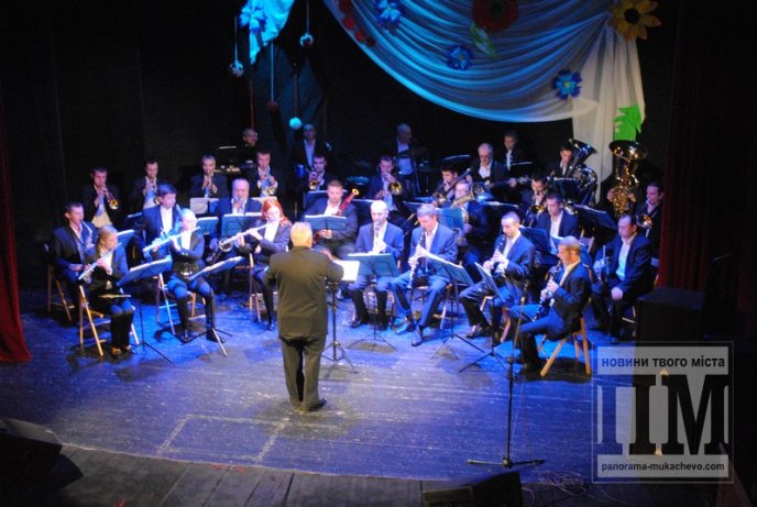 До Дня педагога у Мукачеві нагороджували найкращих освітян міста (ФОТОРЕПОРТАЖ) – 07