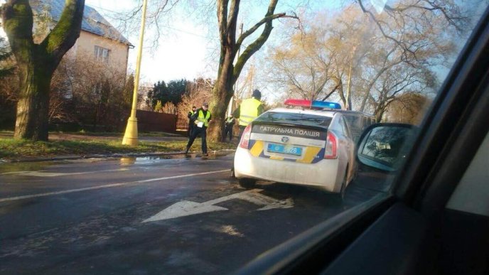 В Ужгороді серед дня викрали людину, – соцмережі – 03