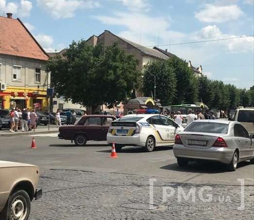 У центрі Мукачева сталась ще одна аварія – 02