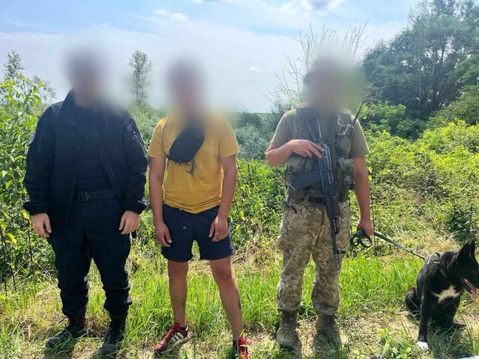 Закарпатцям розповіли про «пригоди» 11 чоловіків поблизу кордону – 01 Закарпатцям розповіли про «пригоди» 11 чоловіків поблизу кордону – 01