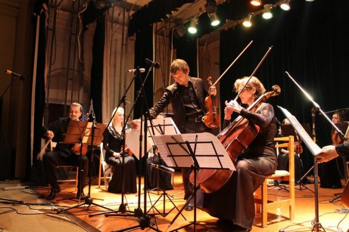 У Мукачеві вчергове виступив Струнний оркестр. Зал аплодував стоячи (ФОТО, ВІДЕО) – 02