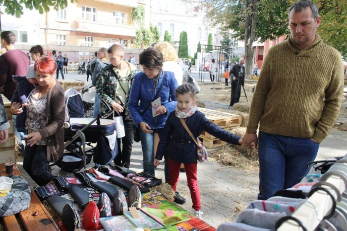 В Ужгороді триває святковий "Мост Сіті Фест" – 15