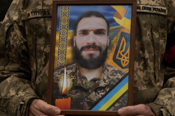 На Закарпатті поховали 33-річного військового – 01