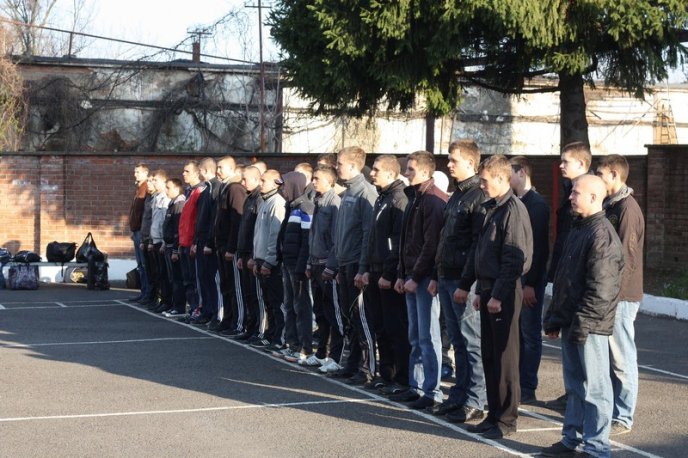 Юнаки Мукачева і району відправились на службу в Збройні сили України (ФОТО) – 03